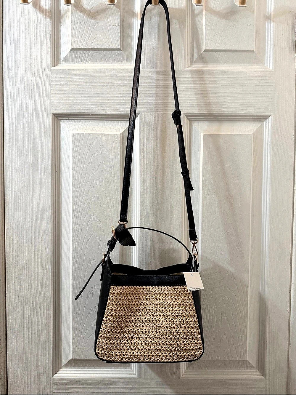 H&M: Woven Shoulder Bag in Black & Brown NWT